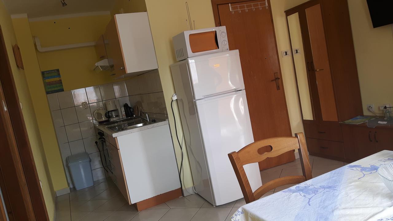 Apartment Krizanovic Malinska Exteriér fotografie